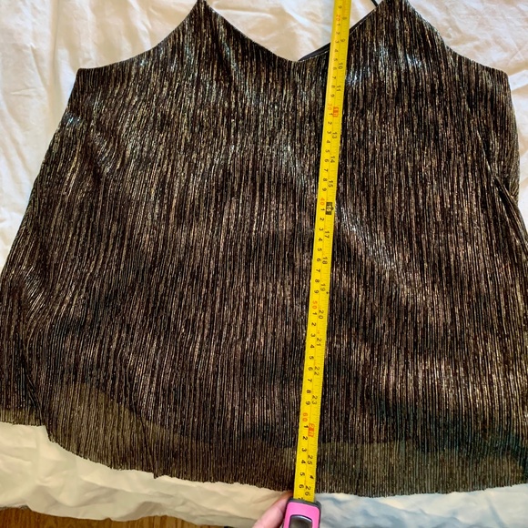 Express tank top - Picture 3 of 6